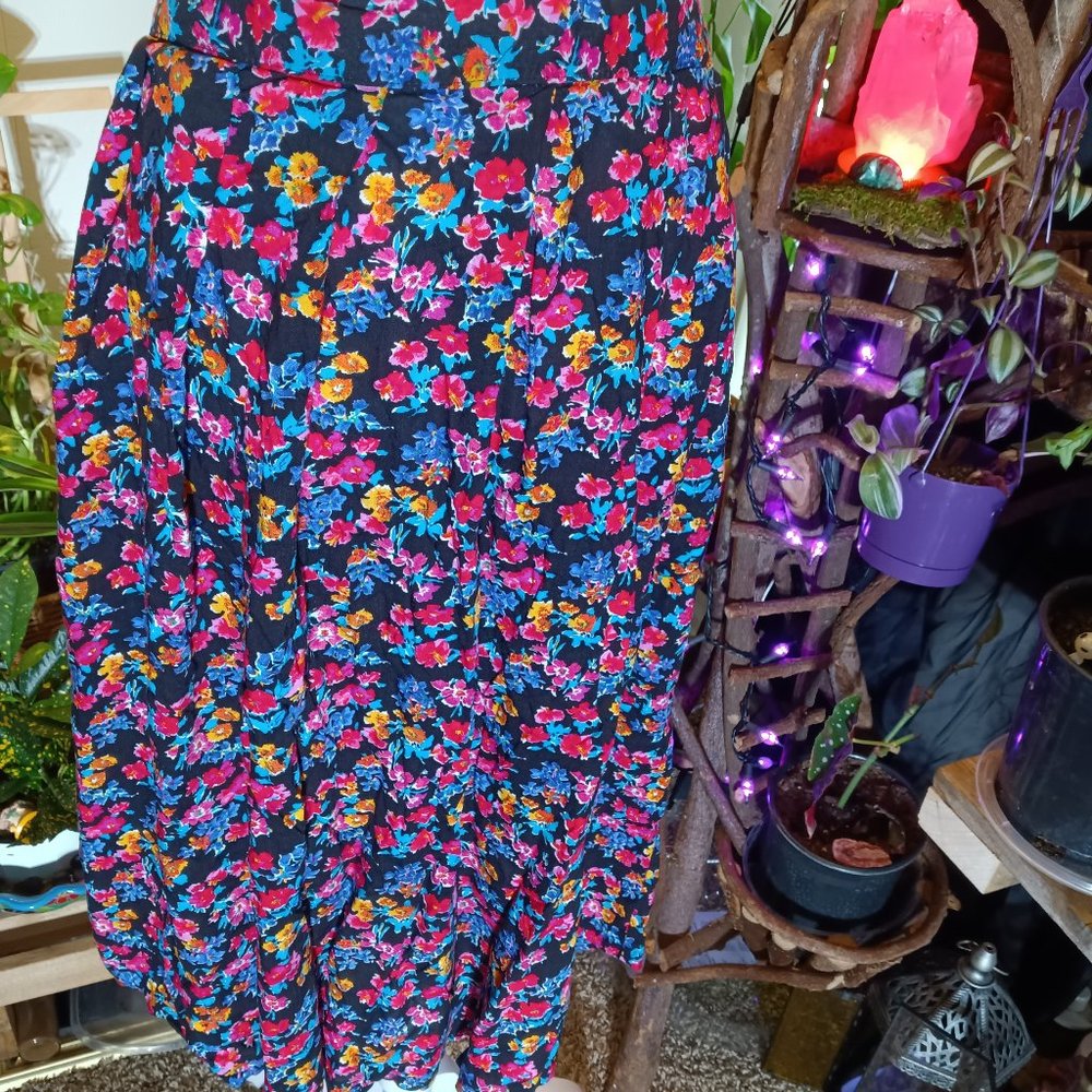 Vintage floral skirt